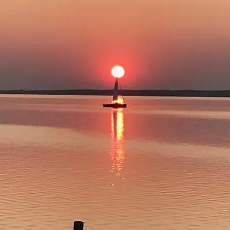 Ferien-whg Souterrain Exklusives App Stella Maris Mit Parkplatz Direkt Am Steinhuder-meer * 분스토트