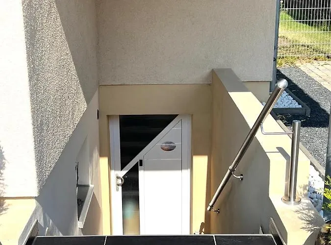Ferien-whg Souterrain Exklusives App Stella Maris Mit Parkplatz Direkt Am Steinhuder-meer