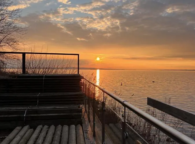 Ferien-whg Souterrain Exklusives App Stella Maris Mit Parkplatz Direkt Am Steinhuder-meer * 文斯托夫