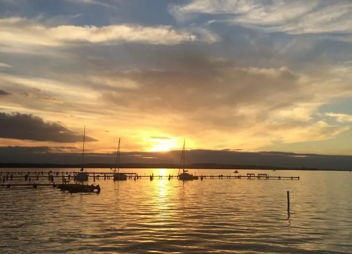 Ferien-whg Souterrain Exklusives App Stella Maris Mit Parkplatz Direkt Am Steinhuder-meer Appartement *